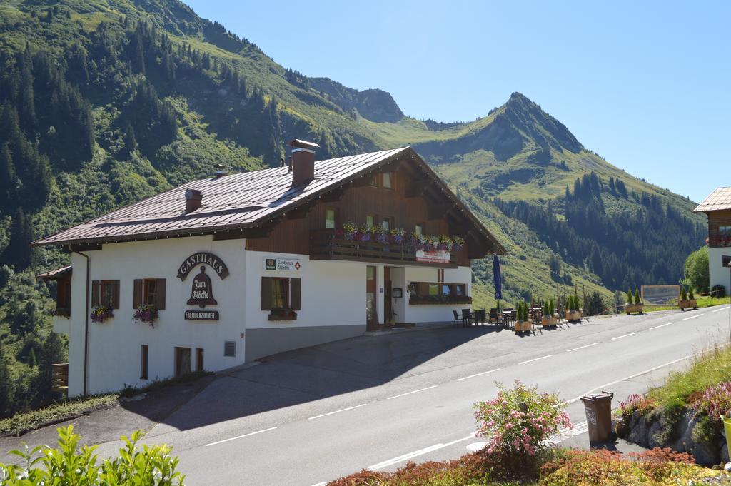 Gasthaus Glockle Apartment Дамулс Екстериор снимка