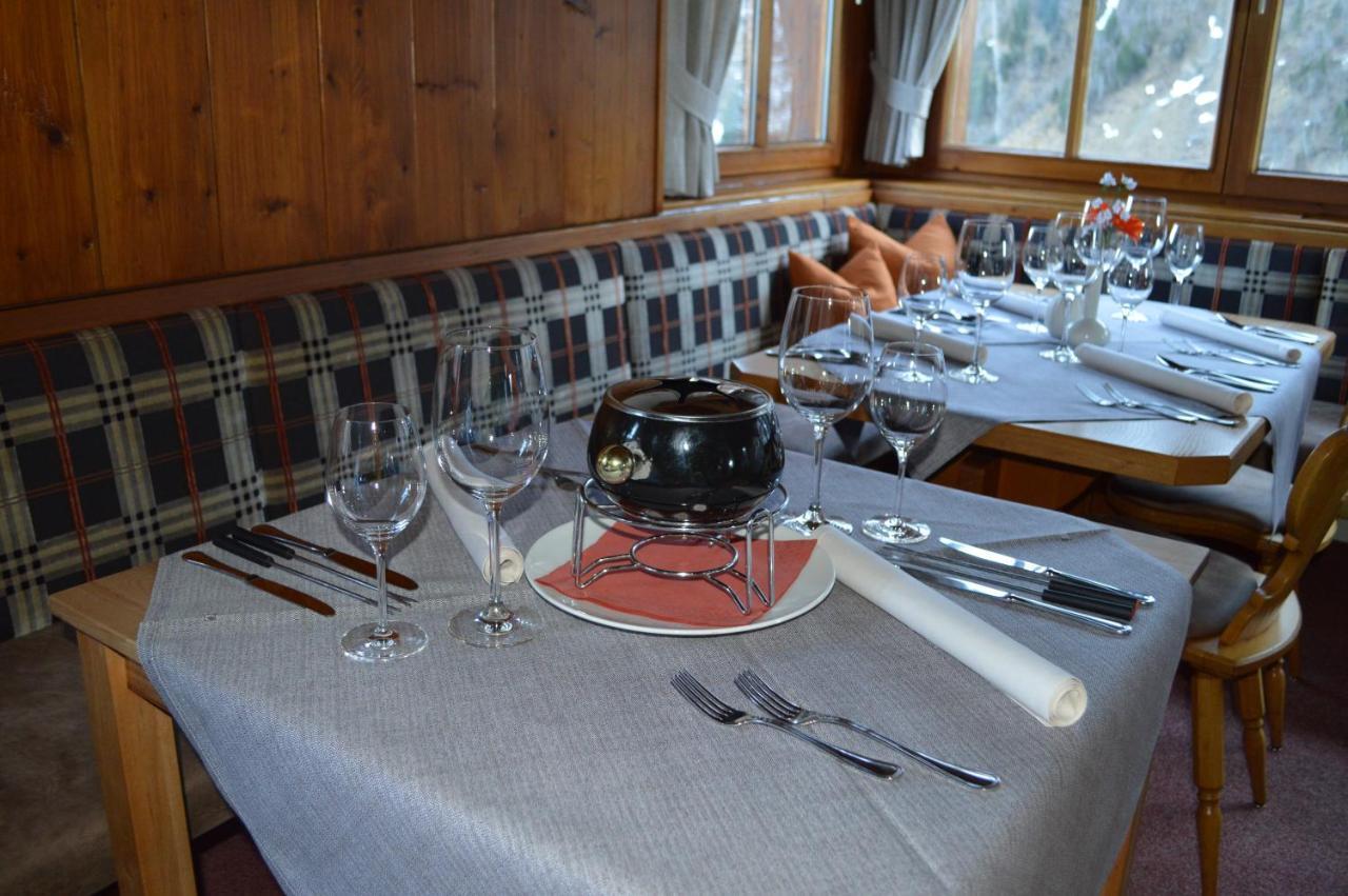 Gasthaus Glockle Apartment Дамулс Екстериор снимка